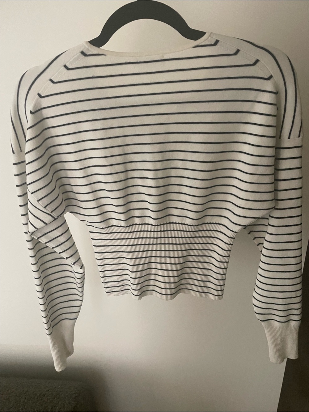 Aritzia Striped Golightly Cardigan - Picture 5 of 8